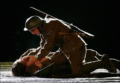 Tapeworthy: Old Fashion Manipul...